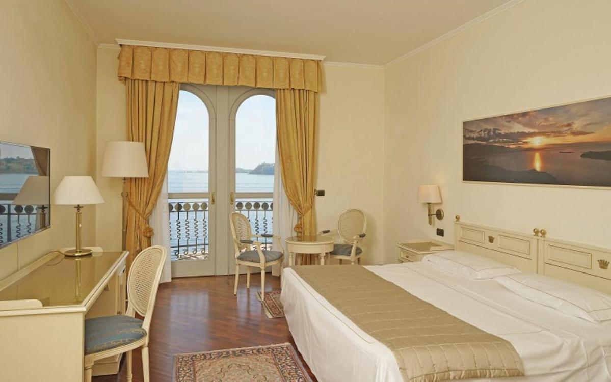 Hotel Savoy Palace Gardone Riviera Exterior foto